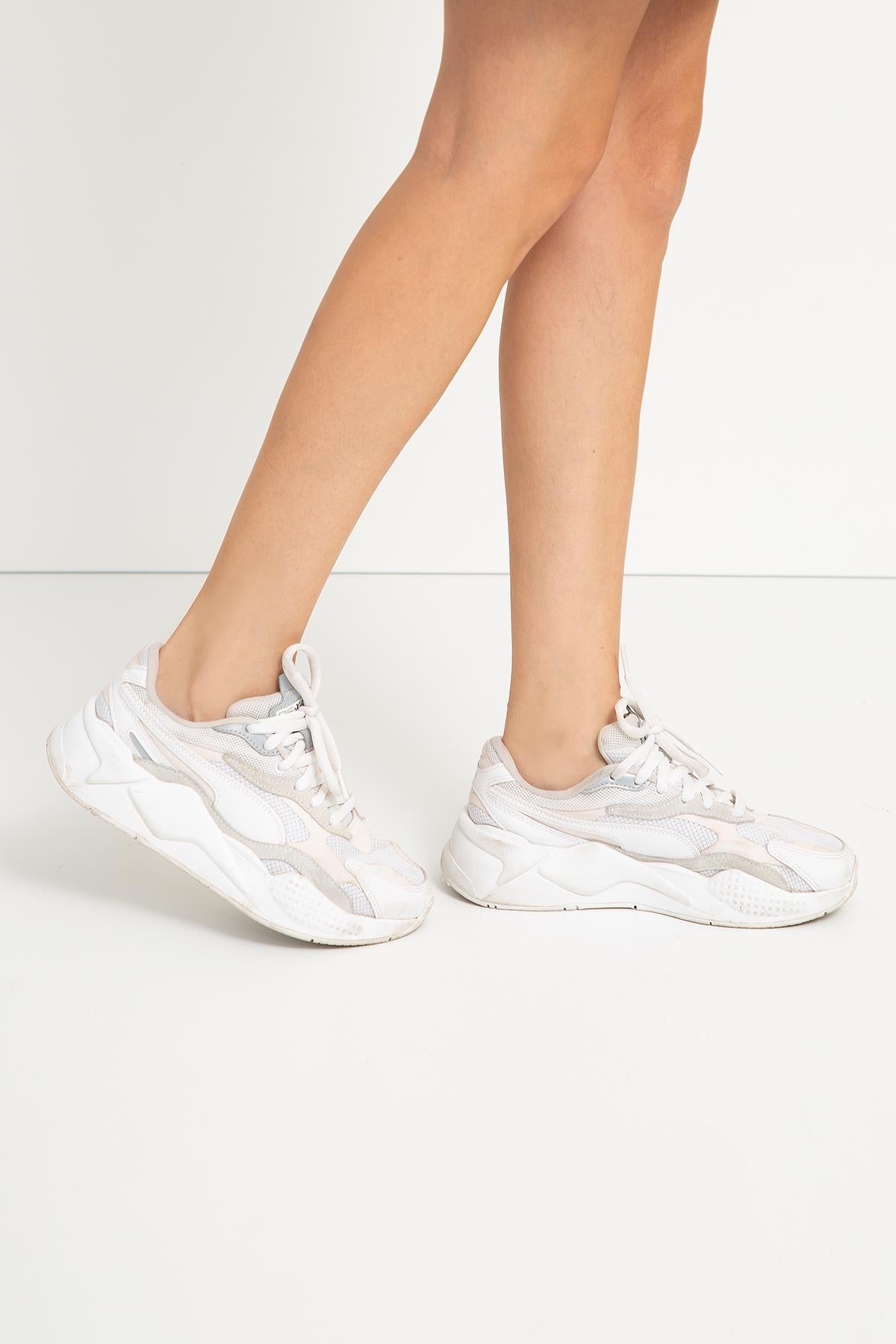 Kadın 6'lı Premium Pamuk Görünmez Spor Çorap (Babet Çorap) - 2 Beyaz, 2 Gri, 2 Siyah - Kutulu